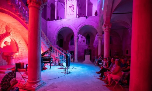 Dubrovnik: Paljetkove studije o Držiću 'Što već naučivamo…'