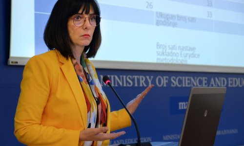 Ministrica Divjak: Dok sam ministrica radit ću taj posao