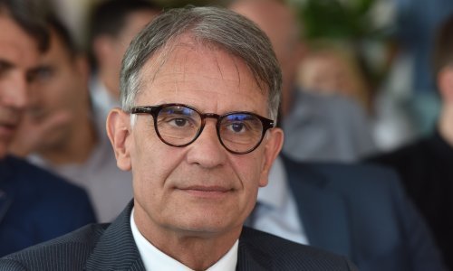 Ministar Capelli optimistično o nautici: Očito se događa preseljenje malih kruzera i mega jahti u Hrvatsku