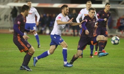 [VIDEO] Lokomotiva u sudačkoj nadoknadi nokautirala Hajduk; Petrak presudio 'bilima'