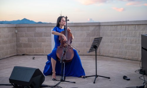 [FOTO/VIDEO] Najposebniji doček ljeta i ove godine bio je u Dubrovniku: Ana Rucner održala veličanstveni koncert na Srđu