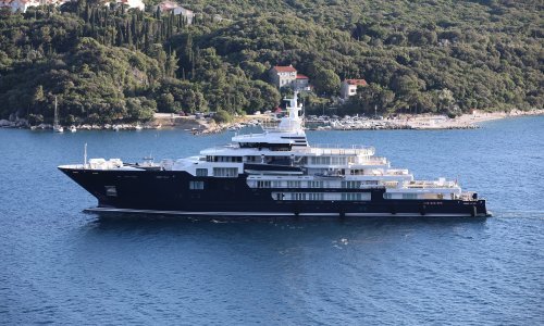 Superjahta 'Ulysses' u vlasništvu najbogatijeg Novozelanđanina uplovila u Dubrovnik
