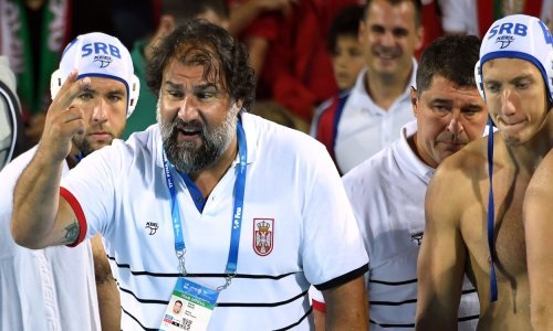 Srpski izbornik zaražen koronavirusom; cijela reprezentacija ekspresno završila u izolaciji