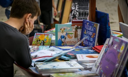 Moderna vremena pokrenula Top listu najprodavanijih knjiga