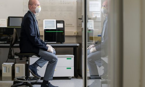 Molekularni biolog s Ruđera raskrinkao tvrdnje Vilija Beroša o slabljenju virusa: To su predizborni spinovi
