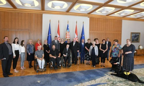 Milanović s izaslanstvom Zajednice saveza osoba s invaliditetom Hrvatske