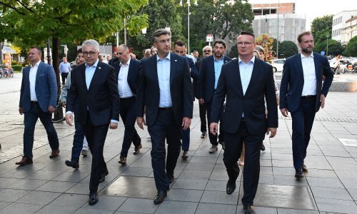 Plenković: Izbori važni za budućnost Hrvatske, o datumu odlučivao predsjednik