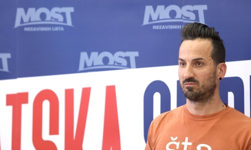 Novopečeni Mostovac Miletić: Četiri godine ćemo praviti bazu, a onda preuzimamo vlast