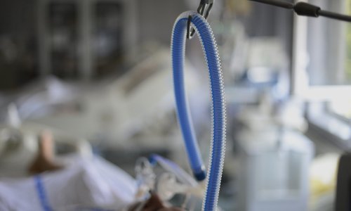 U Kazahstanu se pojavila upala pluća smrtonosnija od koronavirusa; Kinezi upozoravaju građane: Ne napuštajte domove