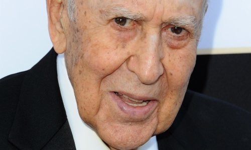 U 99. godini preminuo legendarni američki komičar Carl Reiner
