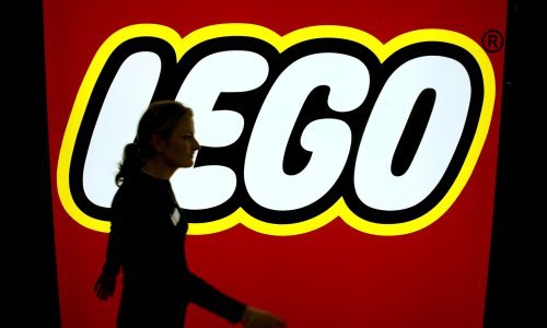 Lego privremeno obustavlja oglašavanje na društvenim mrežama
