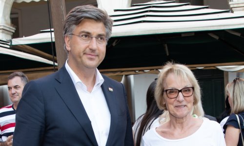 Nevenka Tuđman u Splitu uz Plenkovića: Ide stopama mog oca Franje