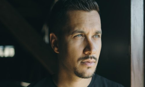 Marko Tolja bez zadrške progovorio o glazbi, ali i o sinu i supruzi: 'Samo mi je jedna stvar bitna, a to je da se njih dvoje uvijek smiju'