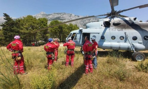 HGSS i HRZ spasili češku turisticu izgubljenu na vrhu Sv. Paškal