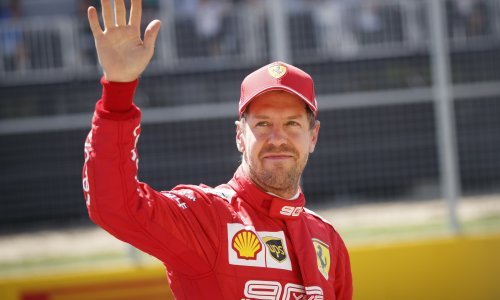 Sebastian Vettel odjednom promijenio priču oko rastanaka s Ferrarijem; njemački vozač progovorio je u krivom trenutku