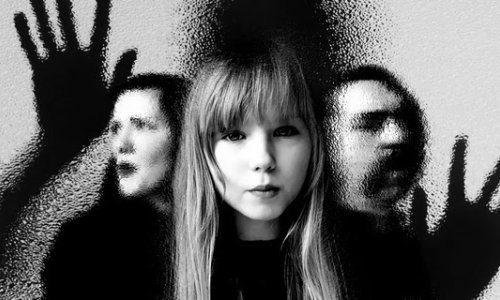 Najslađa članica obitelji: Damir Martinović Mrle i Ivanka Mazurkijević s kćeri Evom tijekom karantene snimili su video spot 'na daljinu'