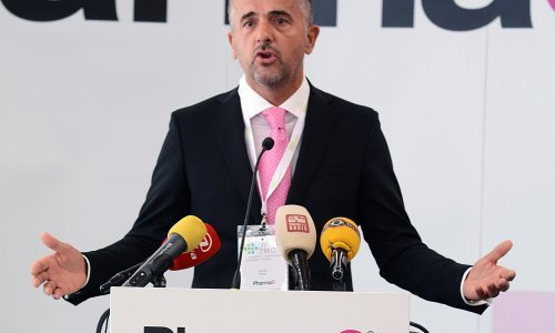 Luka Rajić rasprodaje imovinu: Stan u Ban centru prodao Mateu Kovačiću, kupca traži i za vilu na Tuškancu