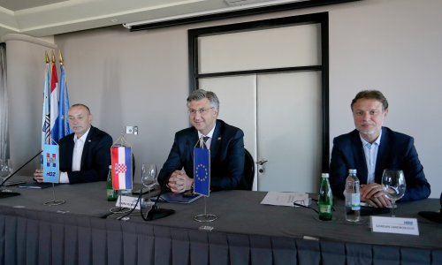 Plenković nakon sastanka HDZ-a: 'Ne moram ni s kim više razgovarati ako neću'