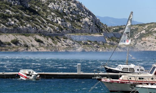 Upozorenje za sve uz more u Istri, Kvarneru i podno Velebita: Stiže orkanska bura, udari do 160 km/h!