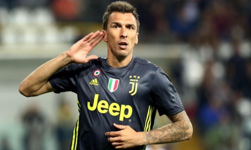 Mario Mandžukić već započeo pregovore s talijanski prvoligašem koji nema puno novaca, ali igra 'na emocije'; ključni čovjek u poslu je hrvatski trener