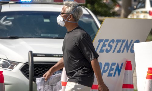 U SAD-u drugi dan za redom više od 70 tisuća novozaraženih