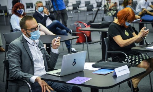 Po šesti put, nastavljena sjednica zagrebačke Gradske skupštine