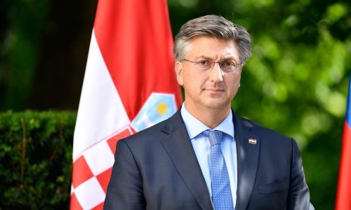 Plenković: Žrtve Srebrenice ne smiju nikad biti zaboravljene