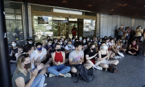 Sindikalna povjerenica: Nakon smjene dekanice, nitko ne upravlja Filozofskim fakultetom