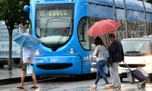 Sunčano je, ali negdje može biti i pljuskova