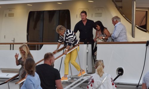 Nakon Dubrovnika i Hvara luksuzna, jahta Roda Stewarta uplovila u Trogir