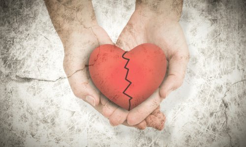 Zbog pandemije sve više ljudi pati od sindroma slomljenog srca, upozoravaju kardiolozi