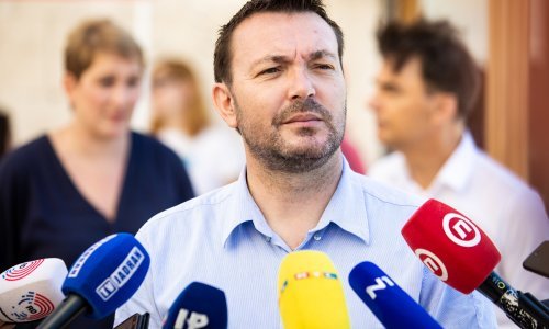 Bauk: Trebamo što prije dotaknuti dno, ako smo već na silaznoj putanji