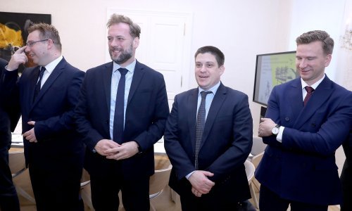 Butković dao naslutiti da bi Banožić mogao preuzeti Ministarstvo obrane iako s tim resorom nema veze: Mislim da je spreman preuzeti bilo koju funkciju u Vladi