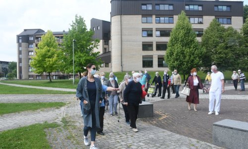 Epidemiolozi objavili kako se može u posjet domovima za starije