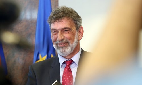 Novi ministar želi najesen u školi svu djecu, no najavljuje da bi u nekim regijama moglo biti drugačije; Blaženki Divjak dao čistu peticu - iz zalaganja