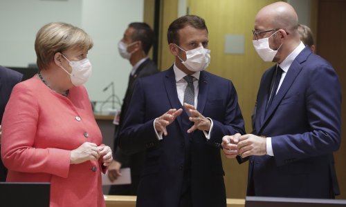 Samit EU-a počeo čestitkama za rođendan Merkel i na izbornoj pobjedi Plenkoviću
