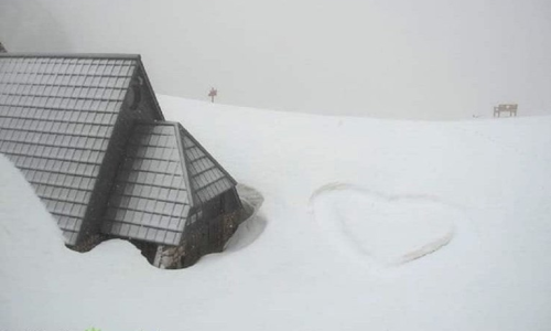 Usred srpnja u Sloveniji pada snijeg!
