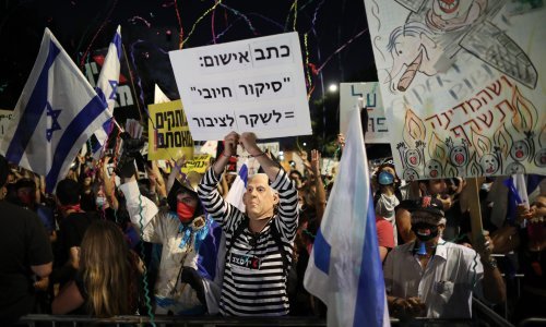 Svaki Izraelac dobit će 220 dolara 'korona pomoći', tisuće prosvjeduju protiv trošenja