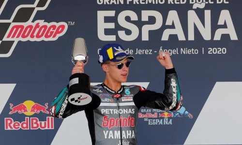 Quartararo prvi Francuz nakon 21 godine s pobjedom u MotoGP klasi; utrku obilježio težak pad prvaka Marqueza koji je iznesen na nosilima