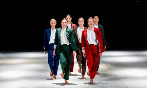 Zagrebački plesni ansambl predstavom 'Gore' oduševio festivalsku publiku