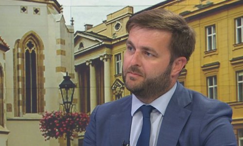 Ćorić vjeruje da će Ina godinu završiti u plusu