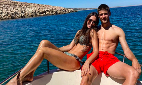 Romantični nogometaš: Andrej Kramarić svoju je djevojku odveo u Modru špilju