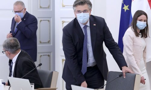 Plenković predsjedao posljednjom sjednicom Vlade i pohvalio se rezultatima pregovora u Bruxellesu: To je taj moderni suverenizam!