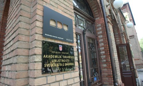 Nastavnici Akademije dramske umjetnosti traže ostavku rektora Borasa
