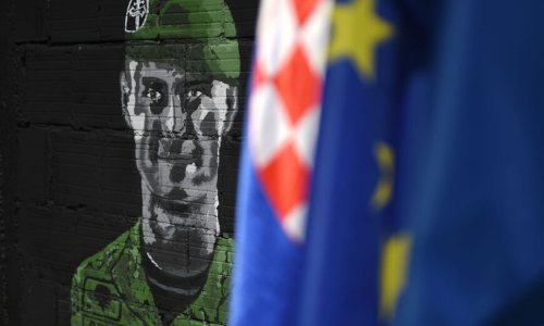 U sjećanje na Josipa Briškog postavljeni murali u više gradova