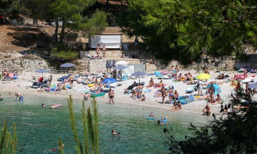 Ostojić: Odustajanje od turističke sezone u ovim okolnostima bi bilo neodgovorno