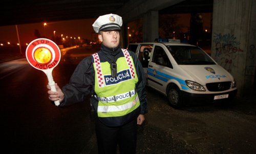 Nijemac optužen za trgovinu oružjem, streljivom i eksplozivima pronađen u Bibinju, slijedi izručenje