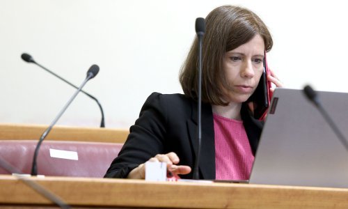 Radička fronta upozorava na 'socijalno neosjetljiv' dio Zakona o obnovi: Moguće da je to temelj dogovora na liniji Bandić-Plenković