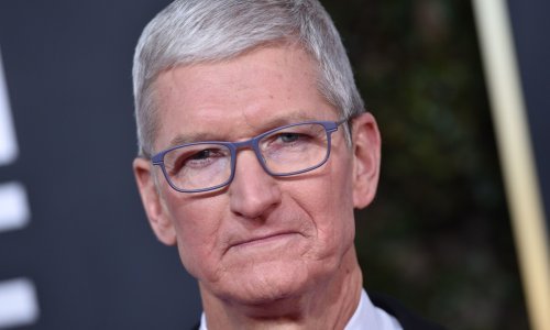 I Tim Cook je postao milijarder, no i dalje je mala riba u usporedbi sa Jeffom Bezosom