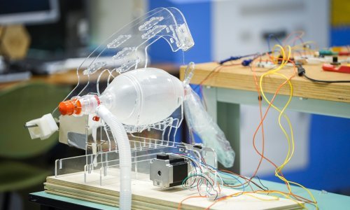 Njemačka studija: Umrlo pola pacijenata koji su bili na respiratorima